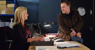 Later in the week, Ian invents a reason to talk to ex-wife Mel Owen - and suggests they give things another go!