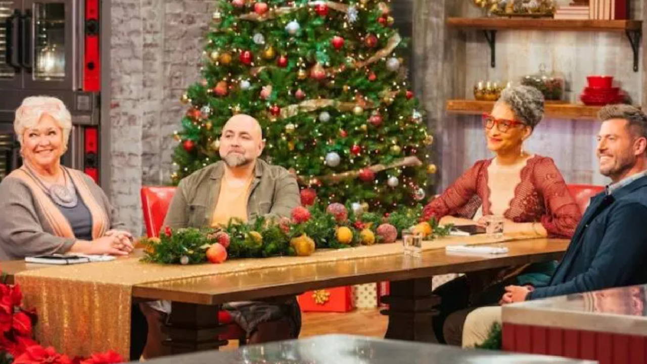 The judges in the Holiday Baking Championship.