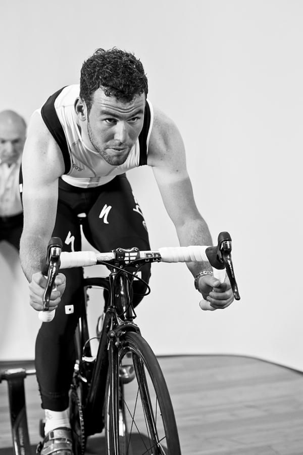 Mark Cavendish dials in his new Specialized