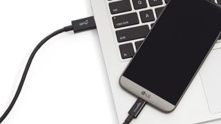 Amazon Basics USB-C cable