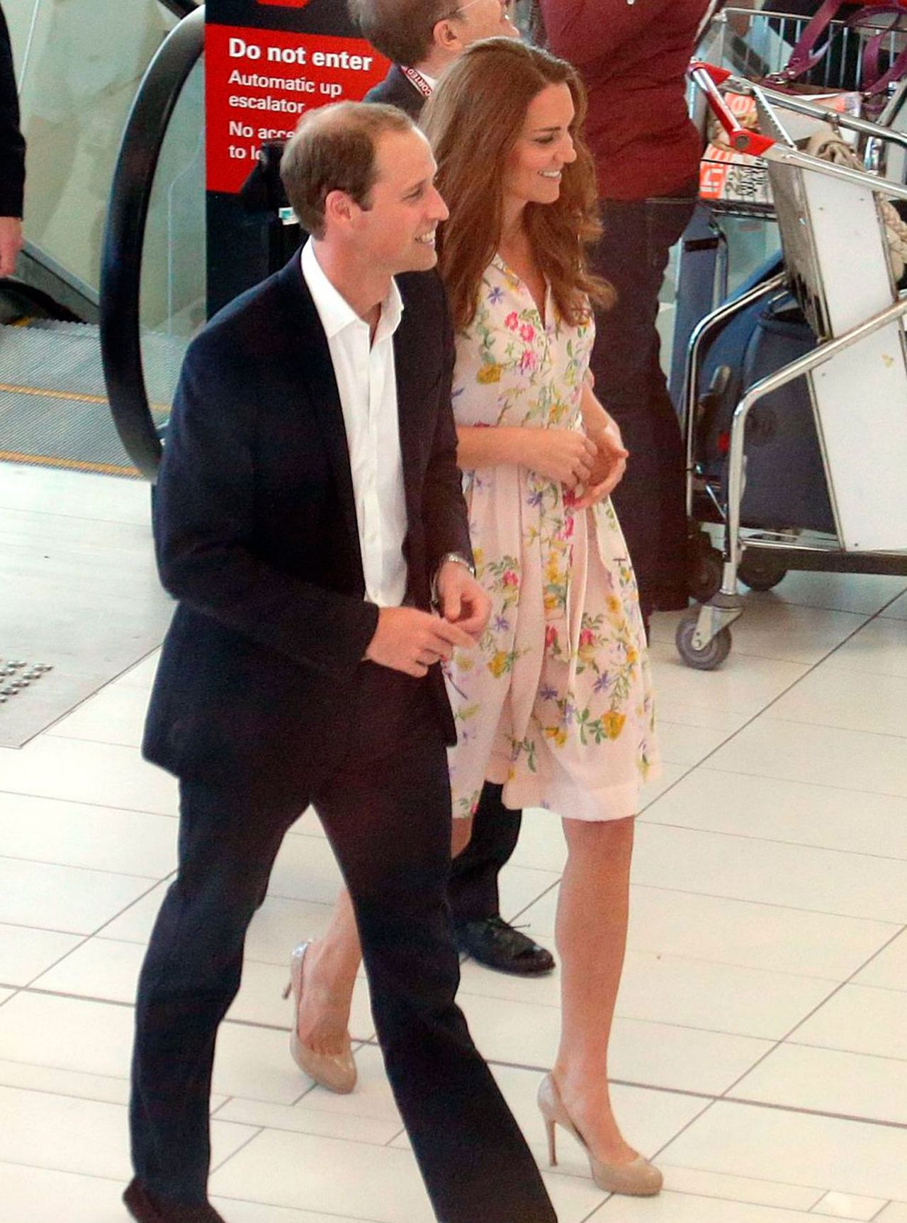 kate middleton prince william brisbane airport photo