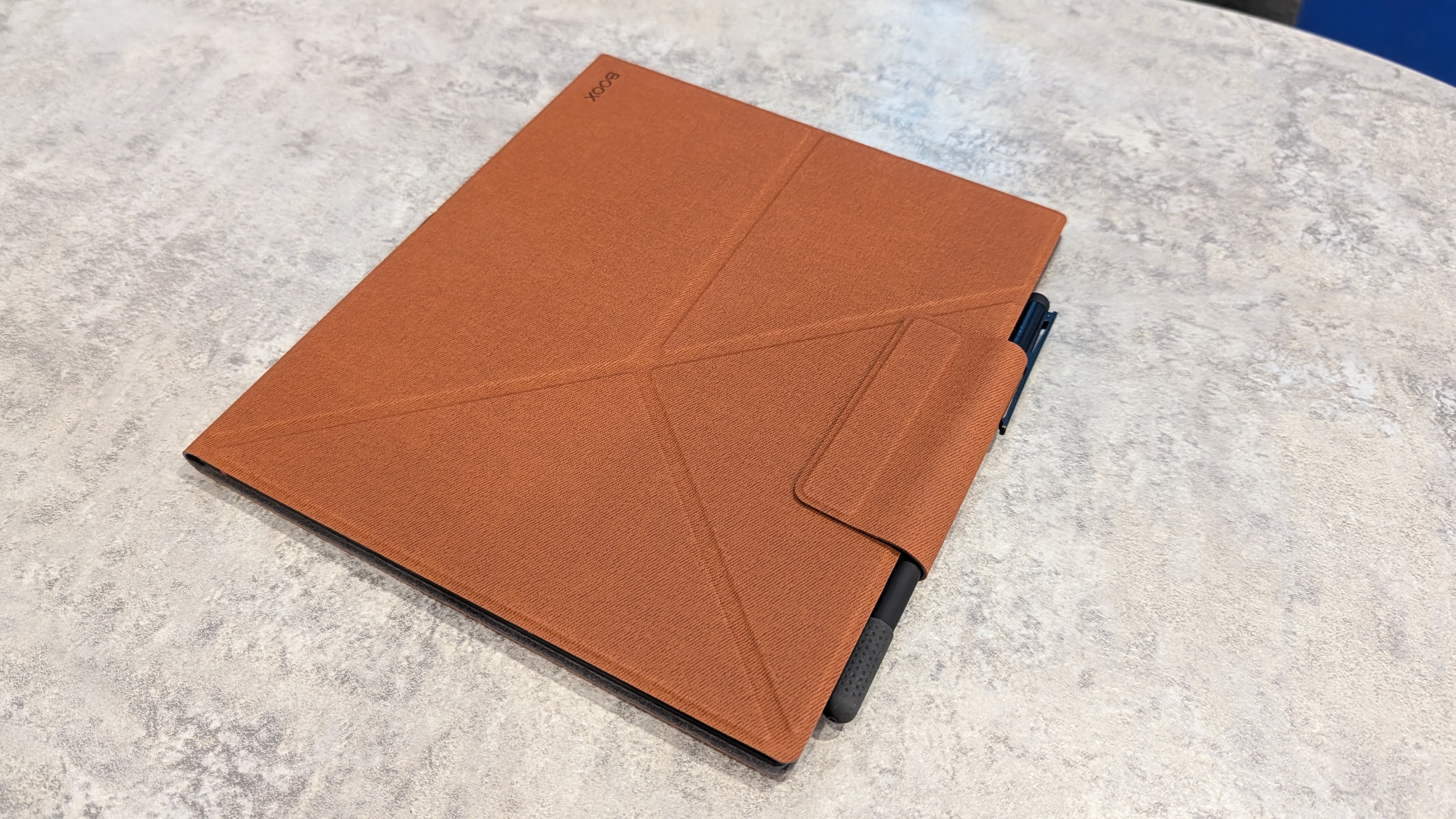 Onyx Boox Note Air 5 magnetic case