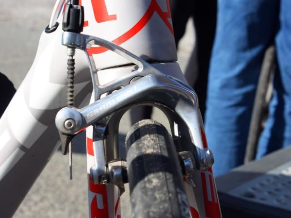 The slightly longer fork blades on Team Radioshack's modified Treks provided extra tire clearance under the fork crown and seat stay wishbone.