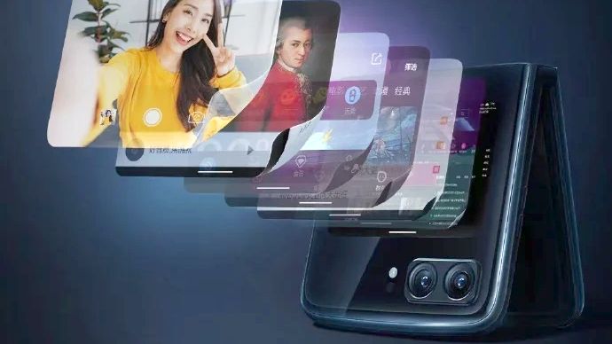 Motorola’s svelte Samsung Galaxy Z Flip 4 rival has been shown off