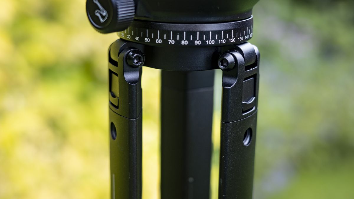 Heipi 3-in-1 travel tripod outdoors