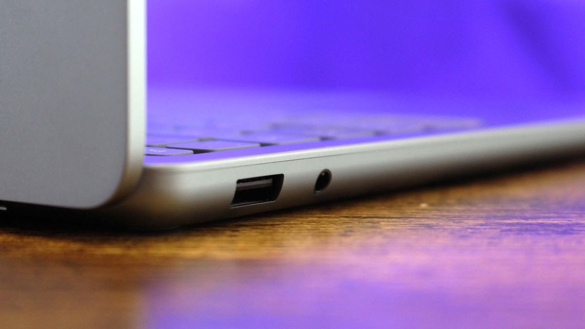 Surface Laptop 13-inch