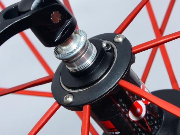 Bearings are easily adjustable for preload and the locking collar ensures the setting doesn't migrate over time