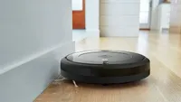 iRobot Roomba Connected Robot Vacuum-