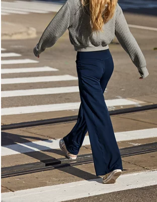 Offline by Aerie Real Me Xtra High Waisted Trouser