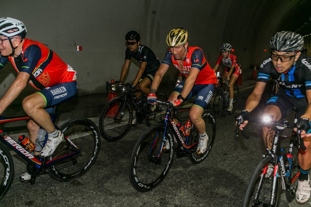 Bahrain-Merida team manager BrentCopeland in action at the Taiwan KOM Challenge