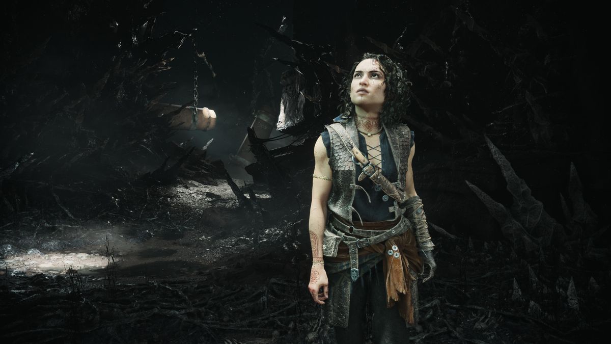 Screens from a fantasy video game set in ancient greek ruins