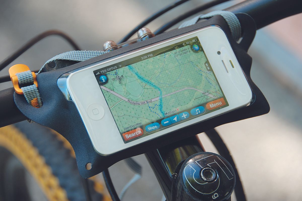 Dirt cheap DIY Smartphone Bike Mount