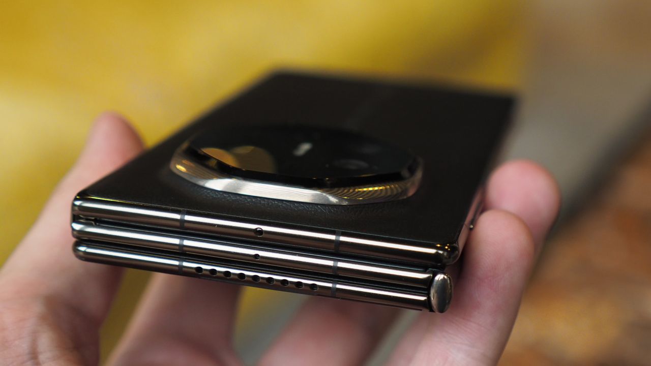Huawei Mate XT review