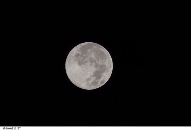 Slooh to Host 'Mini' Full Moon Webcast Tonight: Watch It Live | Space