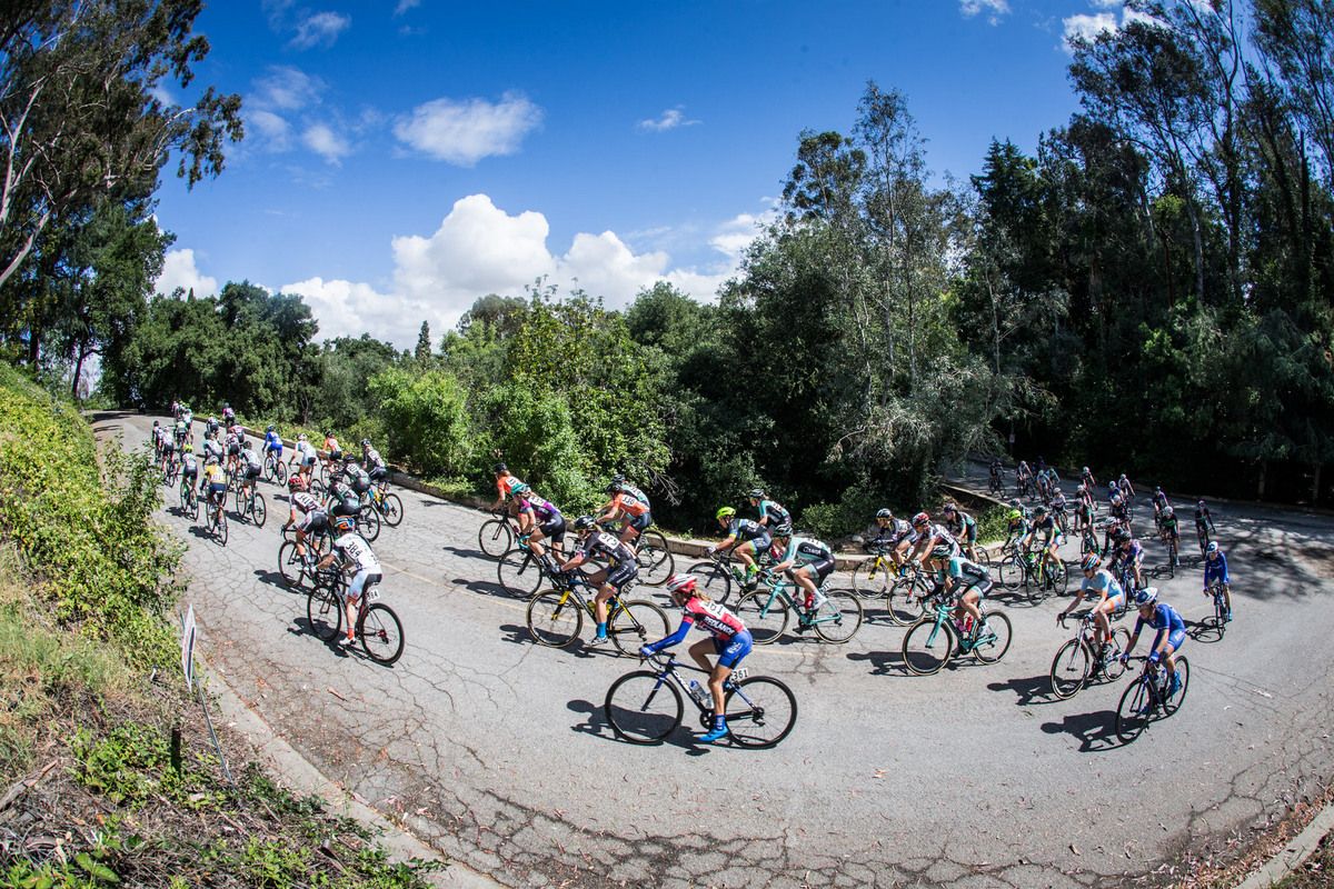 Dry conditions for the women on stage 5