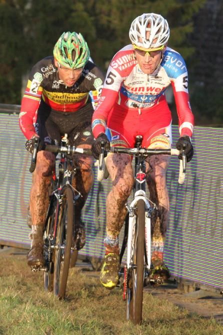 Klaas Vantornout leads Nys