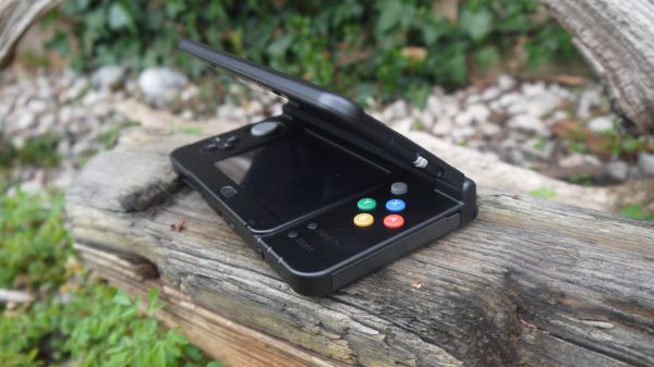 New 3DS and 3DS XL Announced With Extra Buttons - IGN