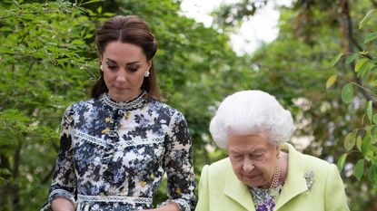 Kate Middleton's handbag sacrifice for the Queen at Chelsea Flower Show revealed 