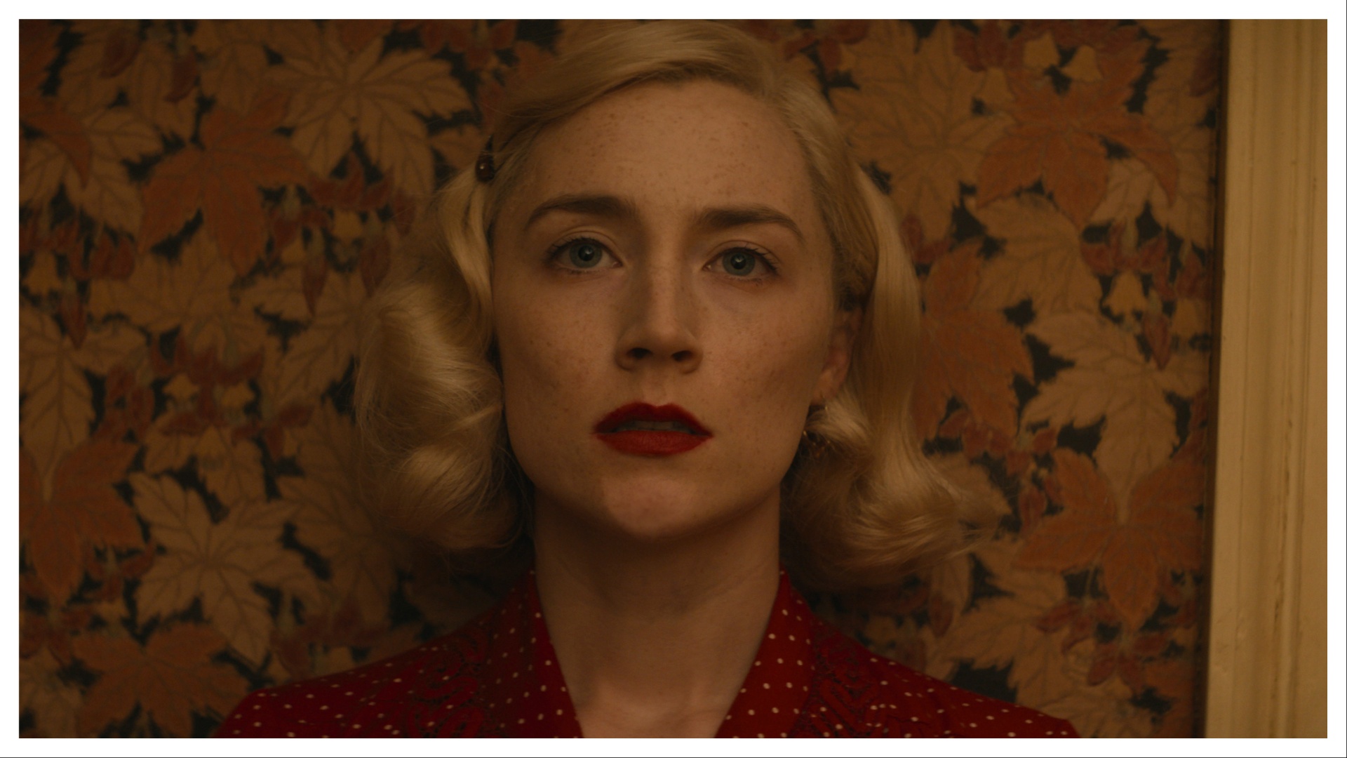 Saoirse Ronan as Rita in Blitz.
