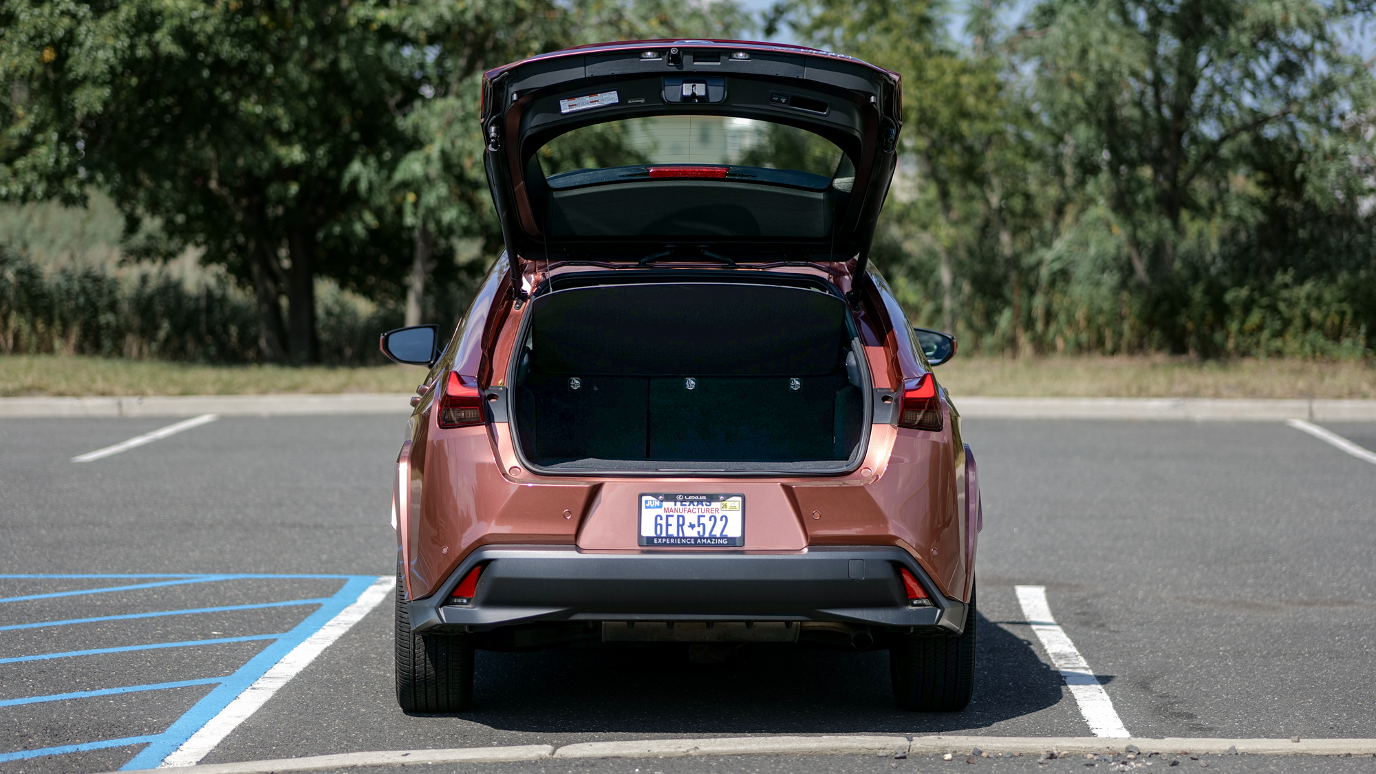 2025 Lexus UX 300h test drive.