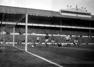 Jimmy Greaves Scores
