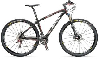 The all-new Dakota D29 uses a carbon fiber frame with design features borrowed from the road-going Xenith SL.