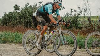Joe Laverick rides Unbound Gravel 2023 for the Ribble Collective