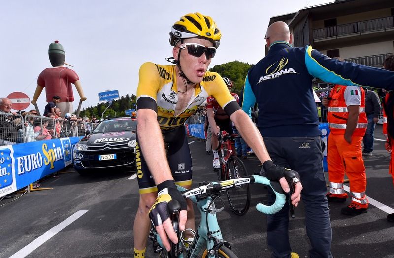 Steven Kruijswijk (Lotto Jumbo) crosses the line