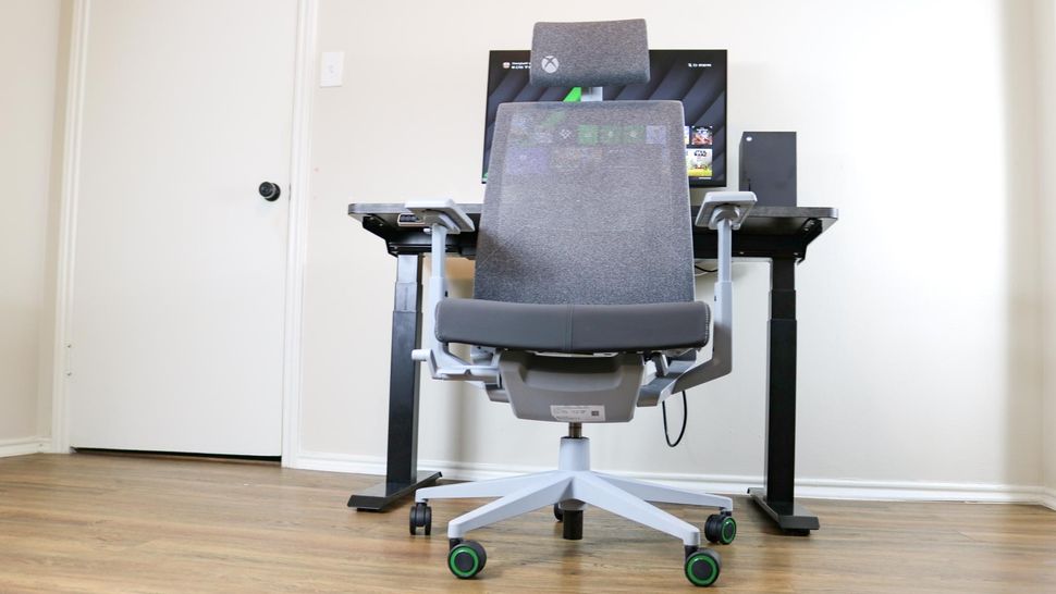 I tried Haworth’s Xbox chair and it’s the perfect gamingoffice chair