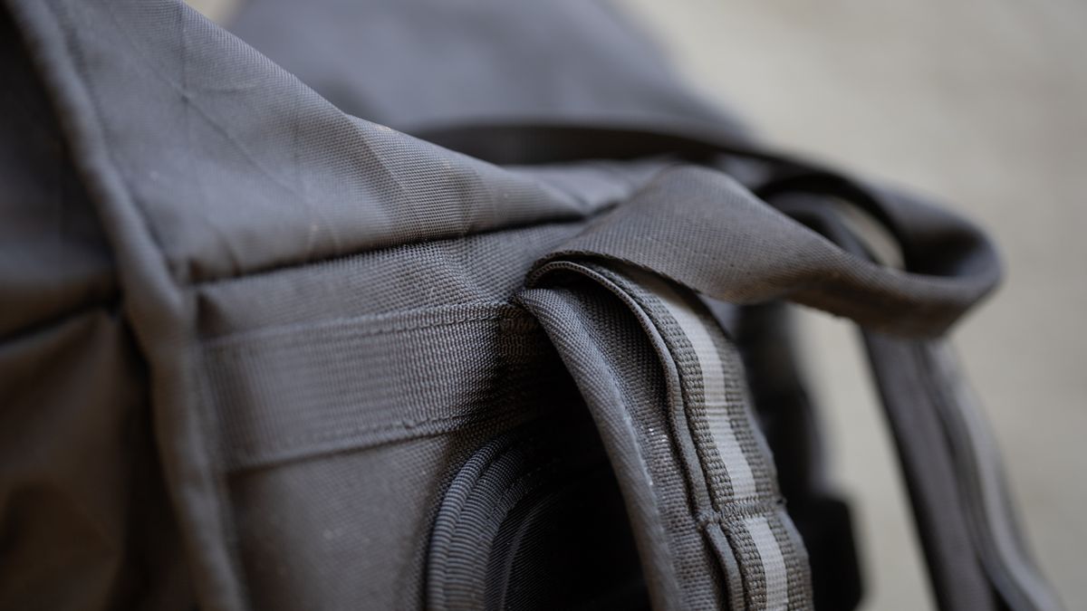 Chrome Industries Bravo 3.0 upper portion of shoulder strap