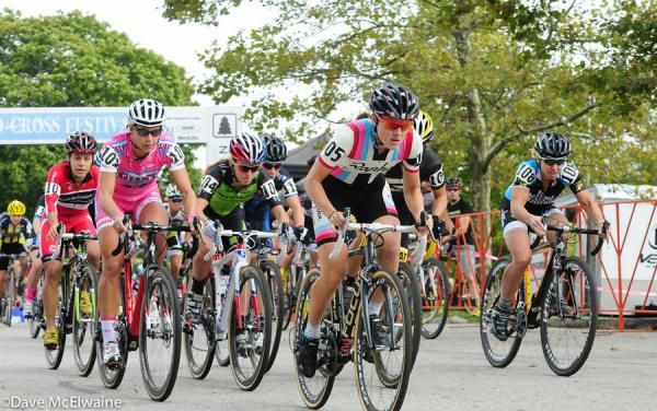 Gabby Day (Rapha Focus) take the hole shot in front of several strong road racers including Miller, Antonneau, and Van Gilder