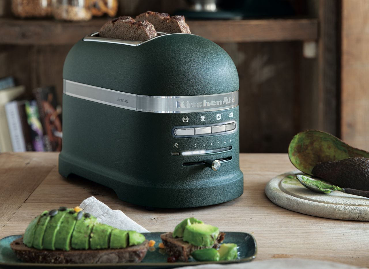 KitchenAid Artisan toaster review hulking megatoaster deserves a