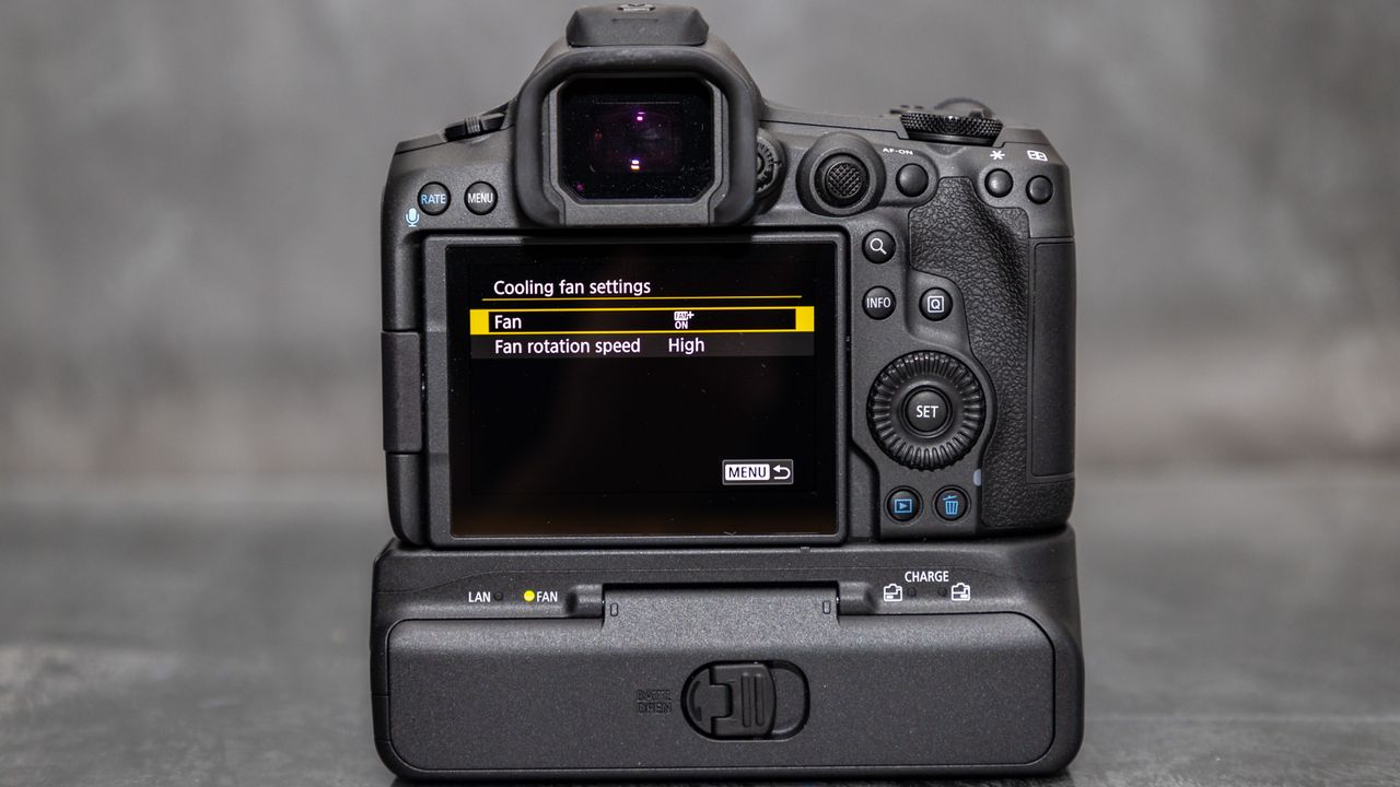 Canon CF-R20EP battery grip for Canon EOS R5 Mark II
