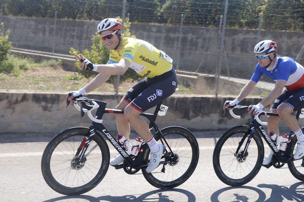 Volta a la Comunitat Valenciana 2021 - 72nd Edition - 5th stage Paterna - Valencia 14,3 km - 18/04/2021 - Stefan Kung (SUI - Groupama - FDJ) - Arnaud Demare (FRA - Groupama - FDJ) - photo Luis Angel Gomez/BettiniPhoto&Acirc;&copy;2021