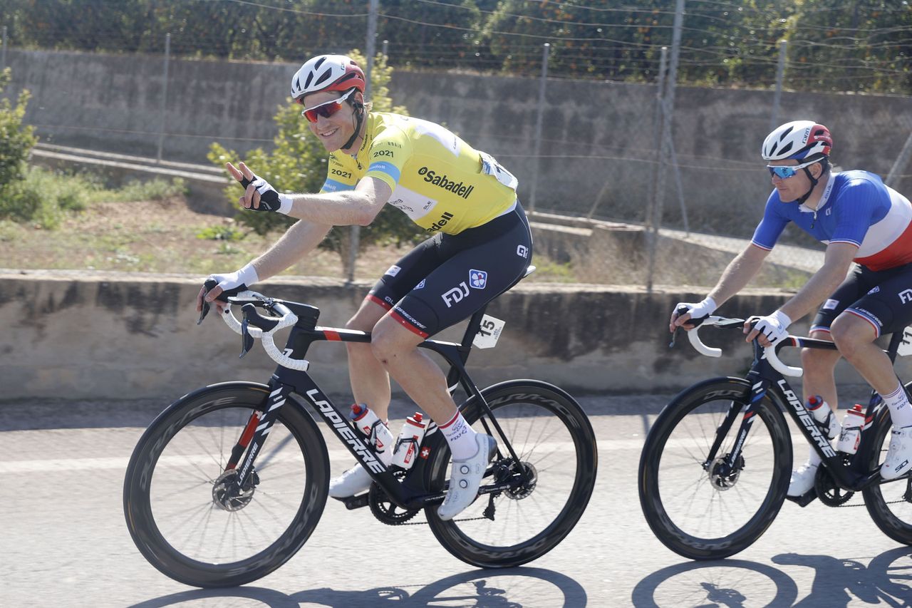 Volta a la Comunitat Valenciana 2021 - 72nd Edition - 5th stage Paterna - Valencia 14,3 km - 18/04/2021 - Stefan Kung (SUI - Groupama - FDJ) - Arnaud Demare (FRA - Groupama - FDJ) - photo Luis Angel Gomez/BettiniPhoto&Acirc;&copy;2021