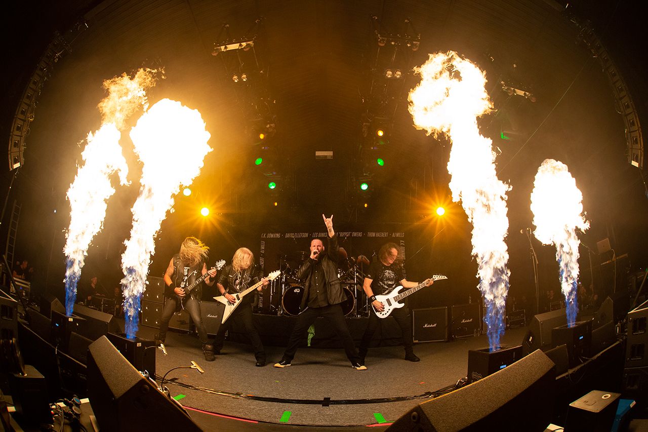 KK Downing live