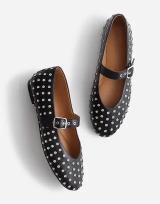 The Remy Mary Jane Flat