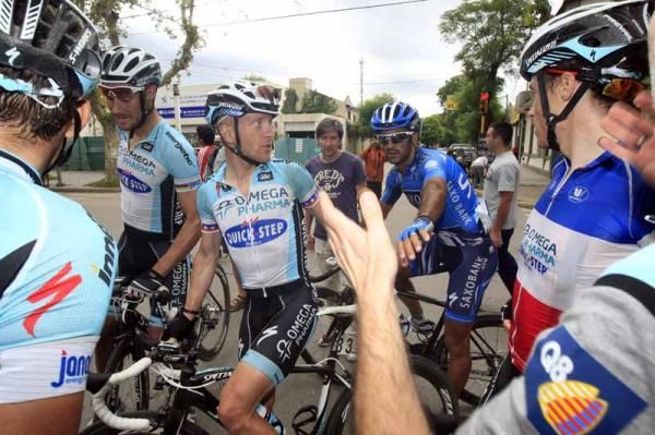 Haedo (Saxo Bank) seeks out Chicchi after the sprint