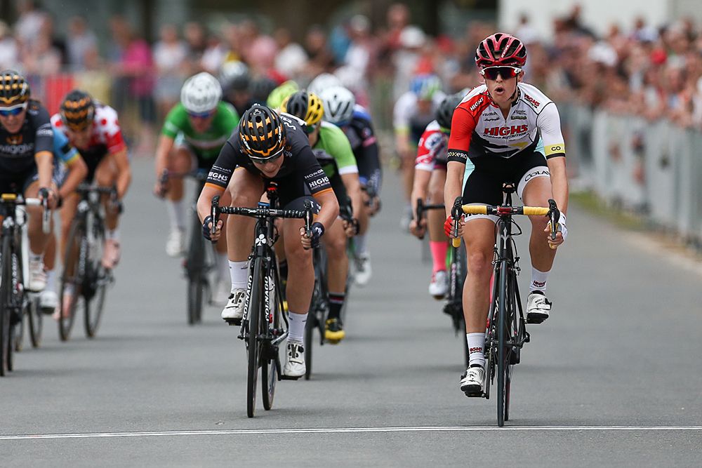 Santos Women's Tour stage 4 final sprint