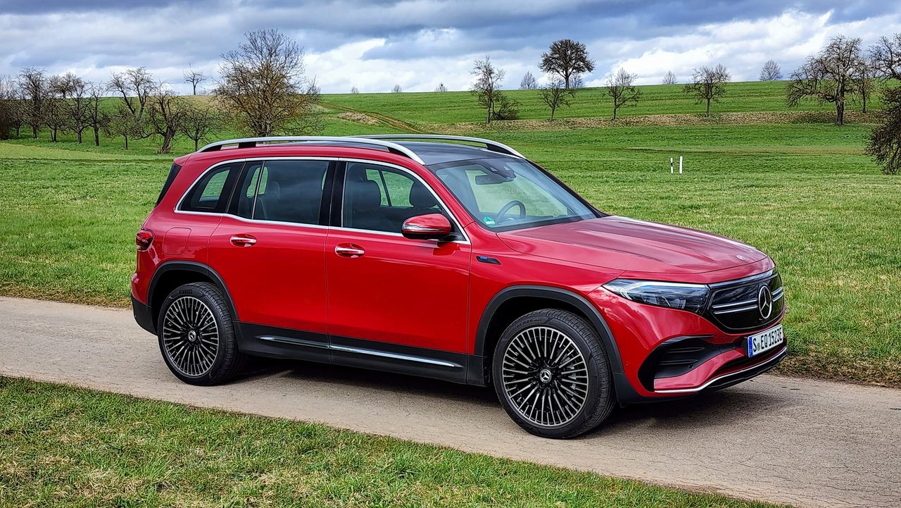Angled side view of Mercedes EQB parked on a country lane