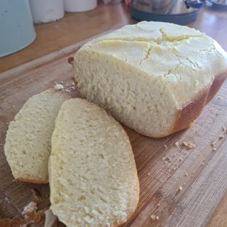 Freshly Baked Bread made with Morphy Richards Homebake Breadmaker