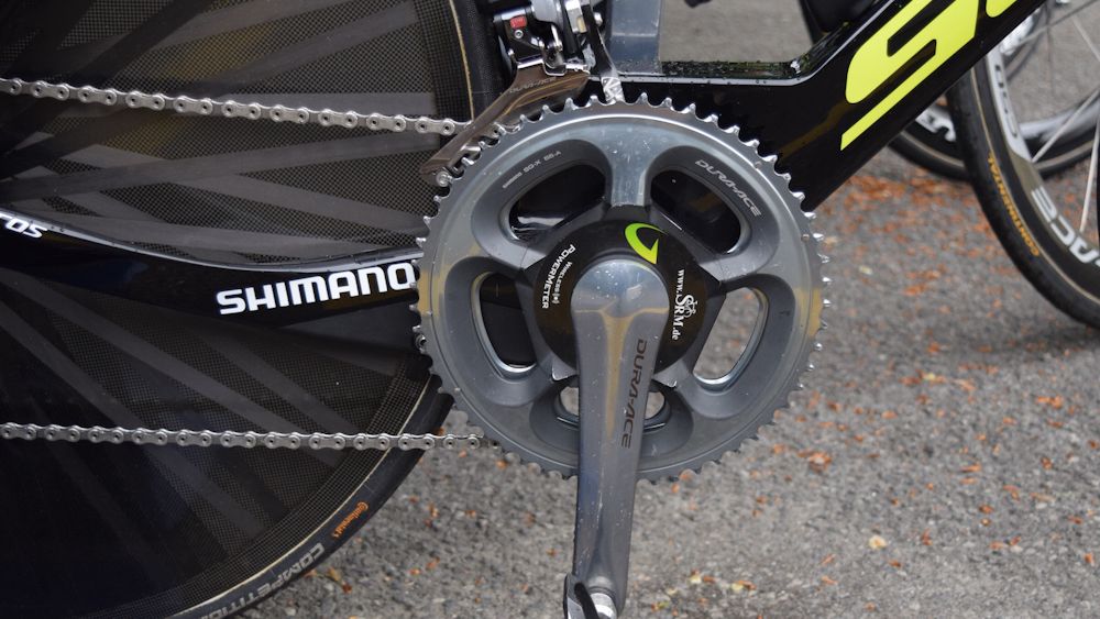 Older Shimano Dura-Ace cranksets on show, likely due to the flat course demanding scarce 55T outer chainrings