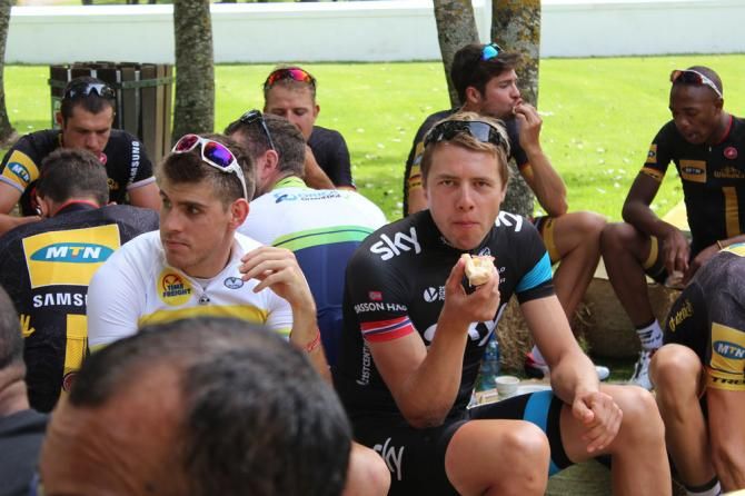 Edvald Boasson Hagen tucks in.