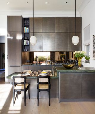 Interior-design-Elnaz-Namakis-apartment-kitchen
