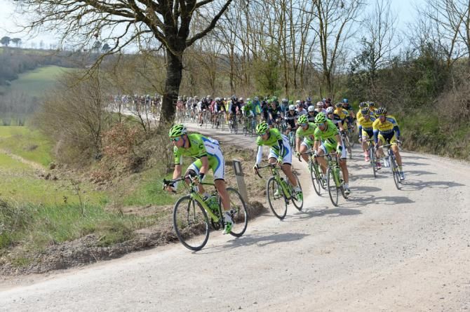 Cannondale sets the pace on the gravel roads of Strade Bianche