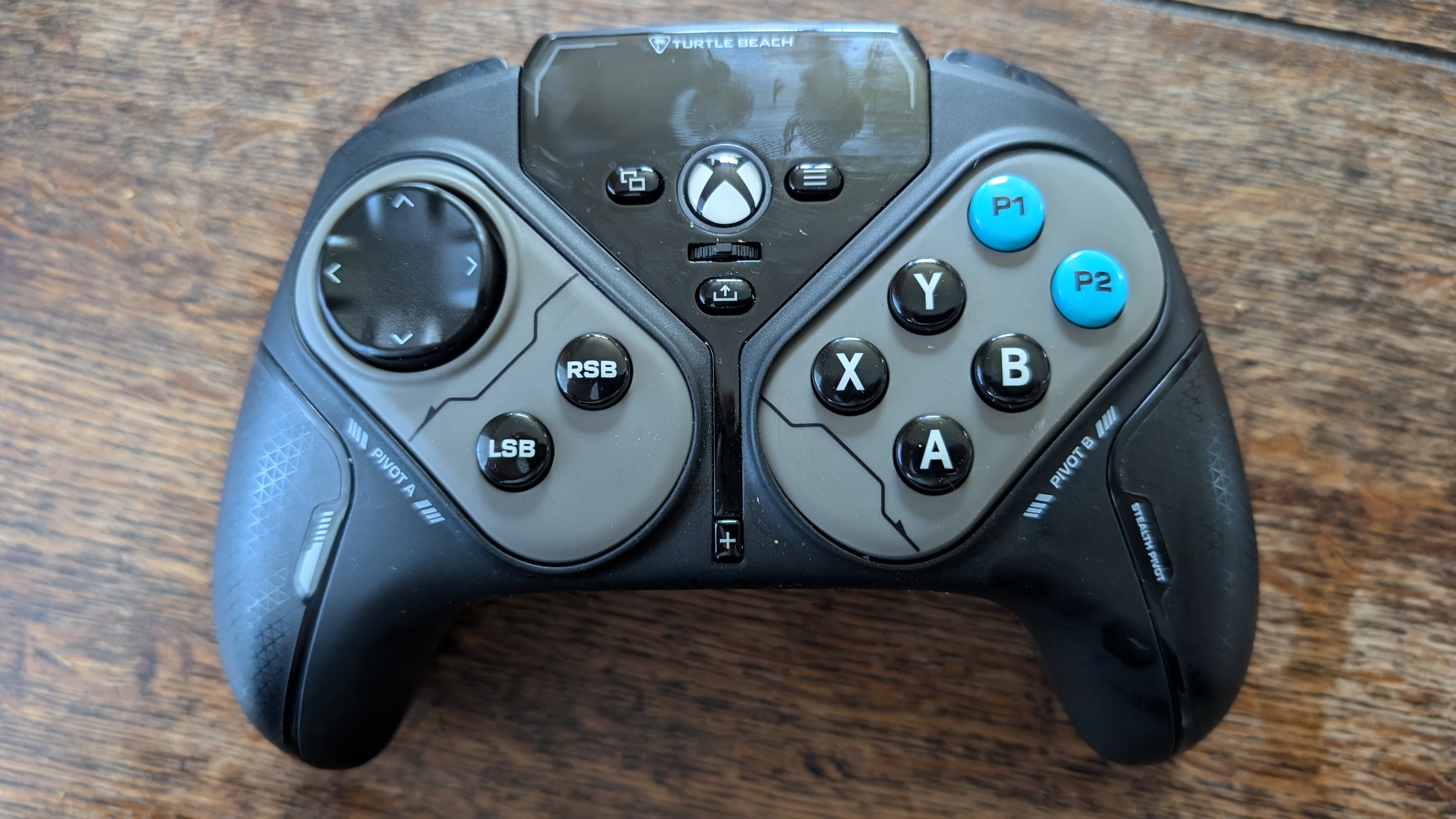 Turtle Beach Stealth Pivot with alternate layout displayed