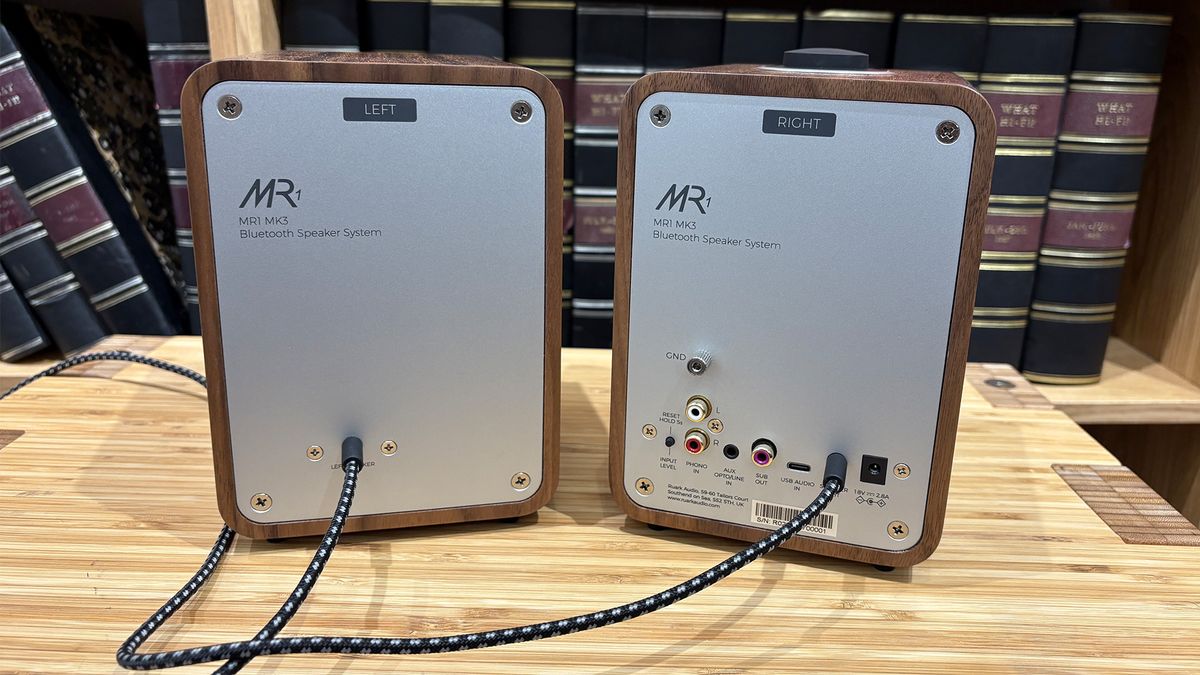 Ruark MR1 Mk3 active speakers