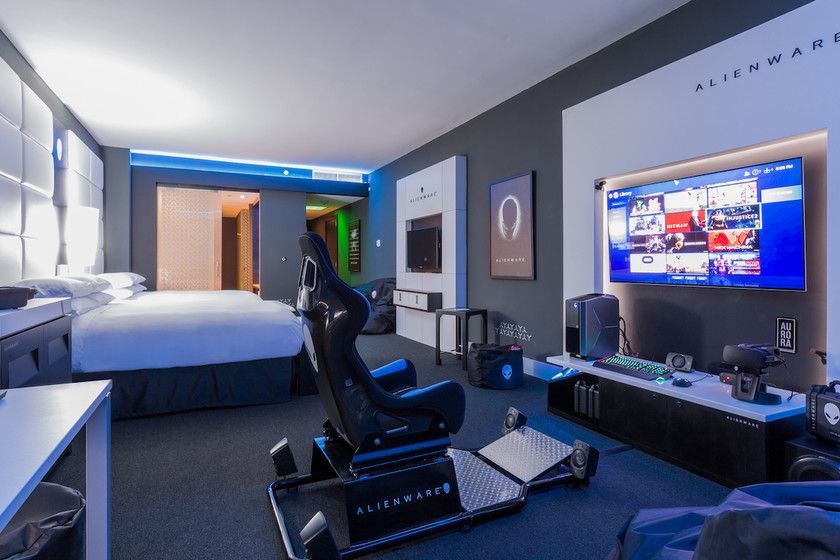 Alienware S Hotel Room In Hilton Panama Is An Absolute Gamer S