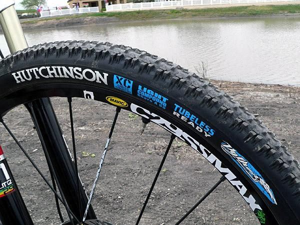 Hutchinson will offer the first true UST 29" MTB tire, based on its popular Python tread pattern.