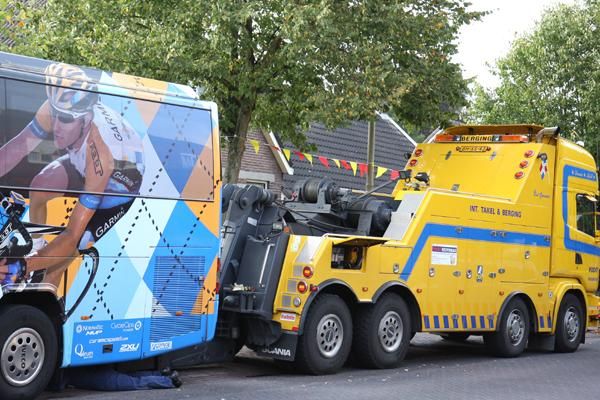 Garmin-Slipstream leaves no stone unturned in its Vuelta preparations, with the team's bus even getting some last-minute attention.